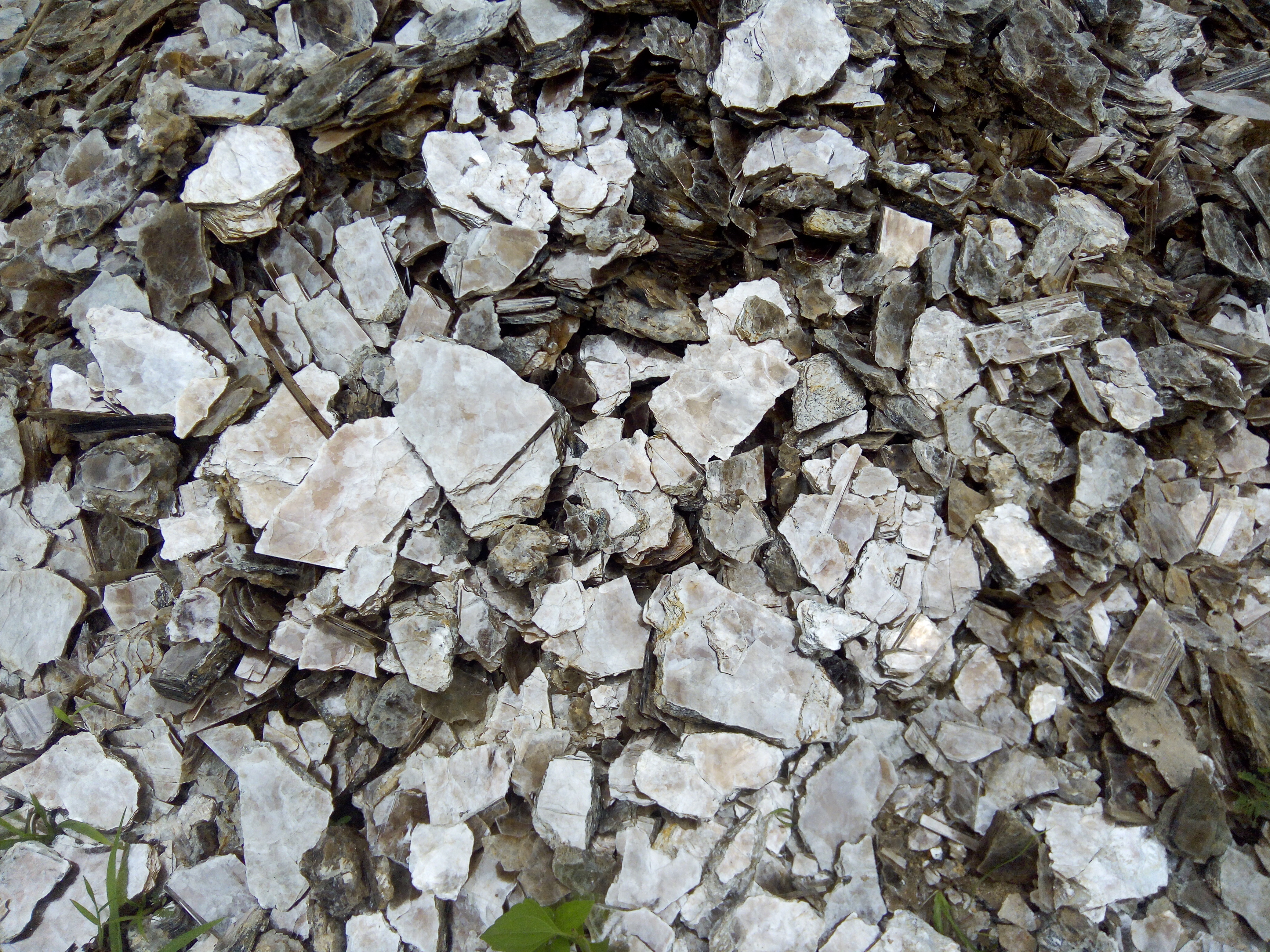 How To Start The Lucrative Export Of Muscovite Mica Minerals From Nigeria  To International Buyers